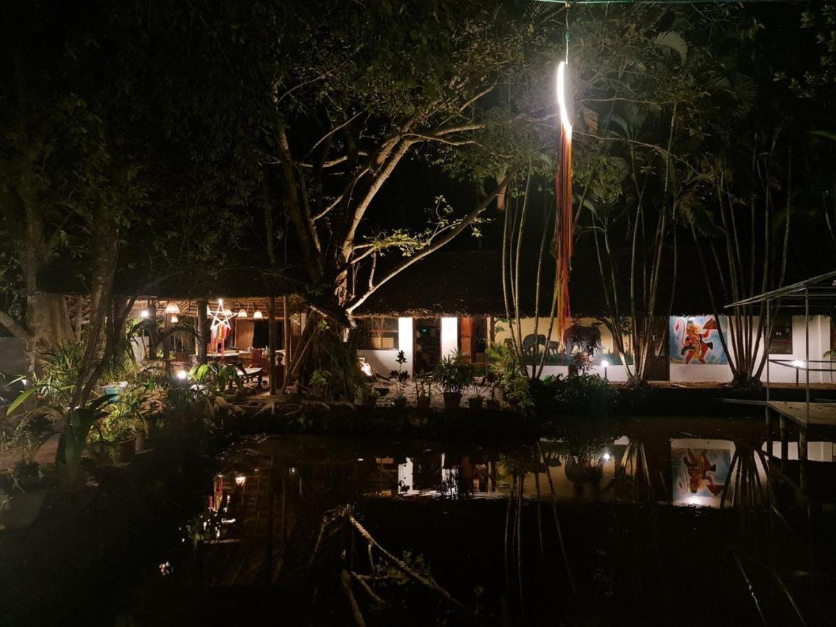 Green Bay Varkala Exterior photo