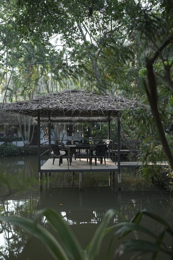 Green Bay Varkala Exterior photo
